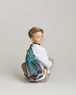 Krížový detský batoh Mini Sling Bag Dino slate